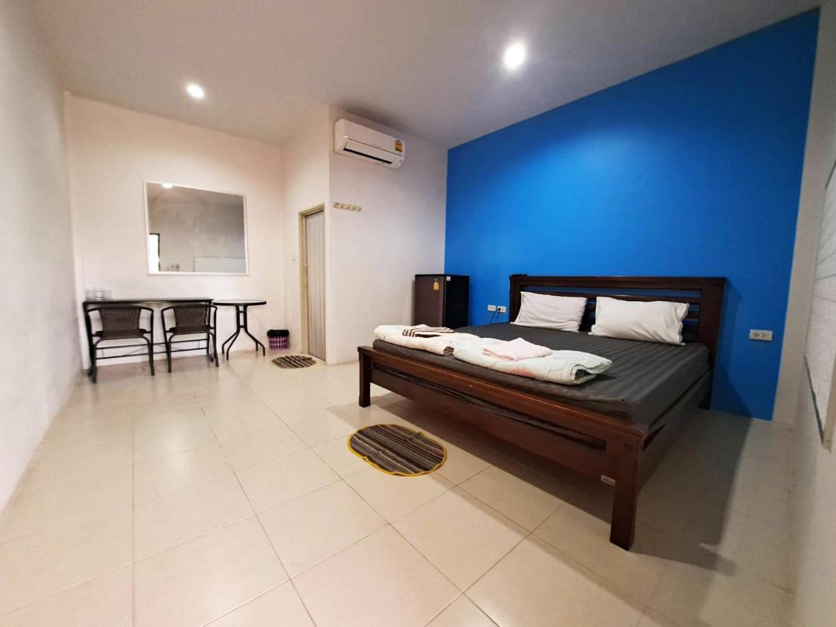 Tongmai Resort Surat Thani Buitenkant foto